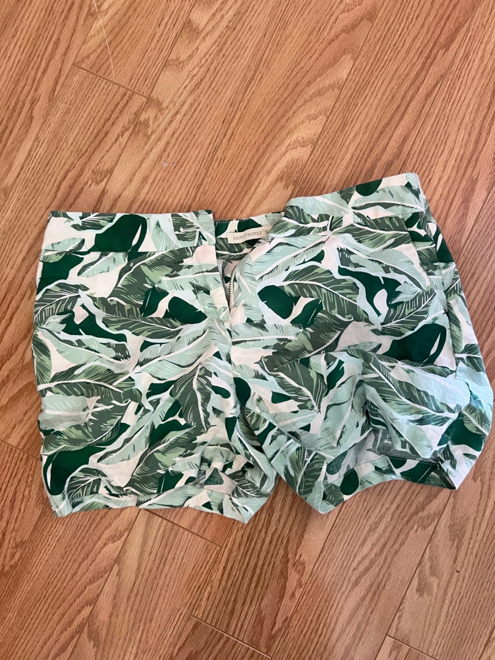 Saint Tropez West Green Leaf Print Women’s Shorts